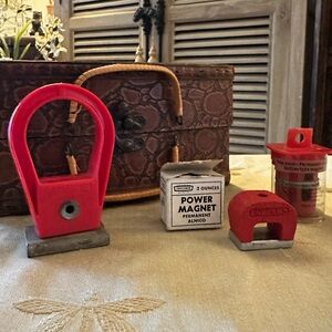 Bundle of Vintage Craftsman & GENERAL England Alnico Magnets. Horseshoe & Button